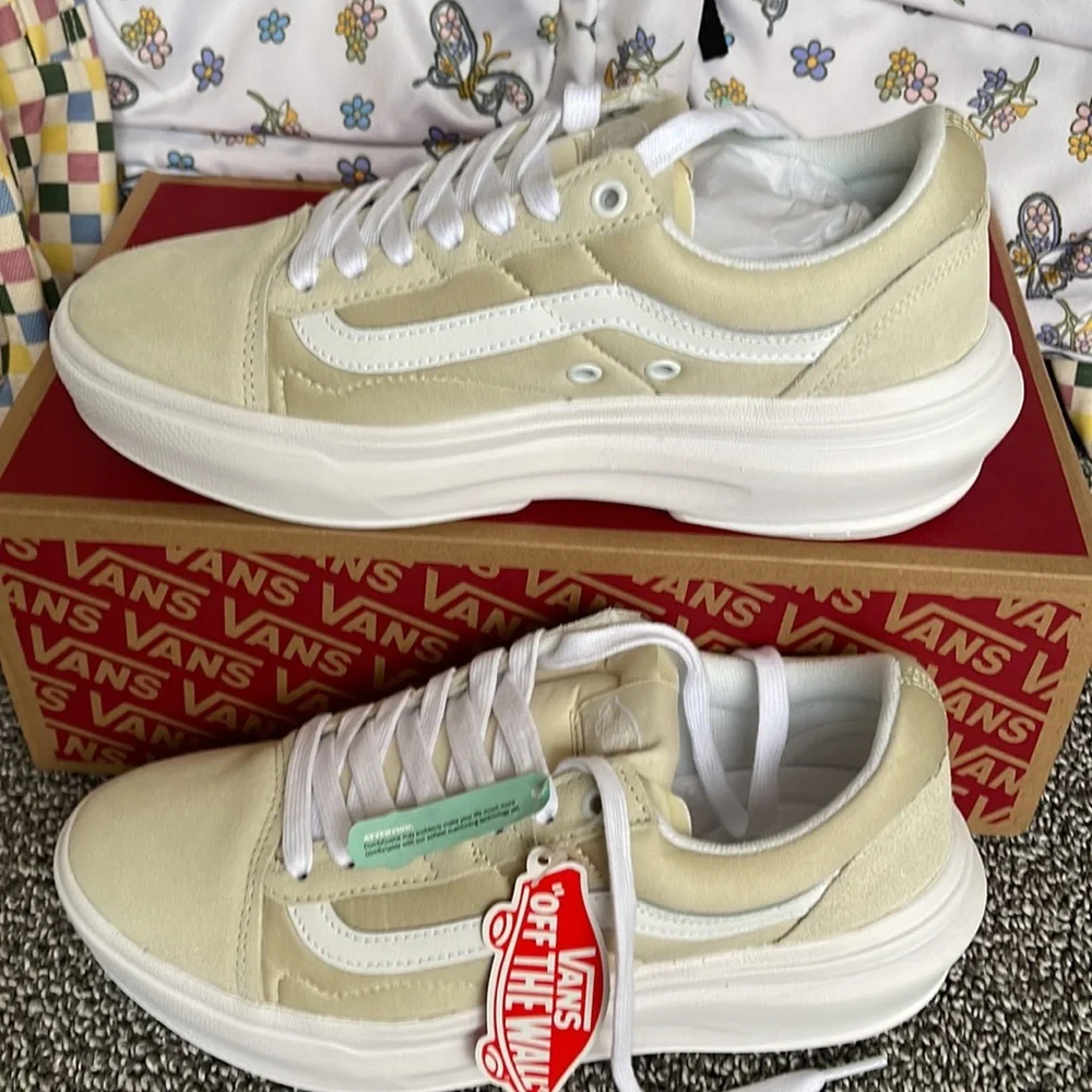 Vans WMNS Old Skool Over Sand/White VN0A705E1NF Platforms Sneakers